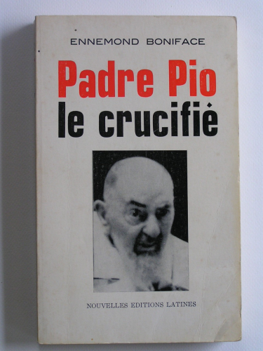 Padre Pio le crucifi&eacute;